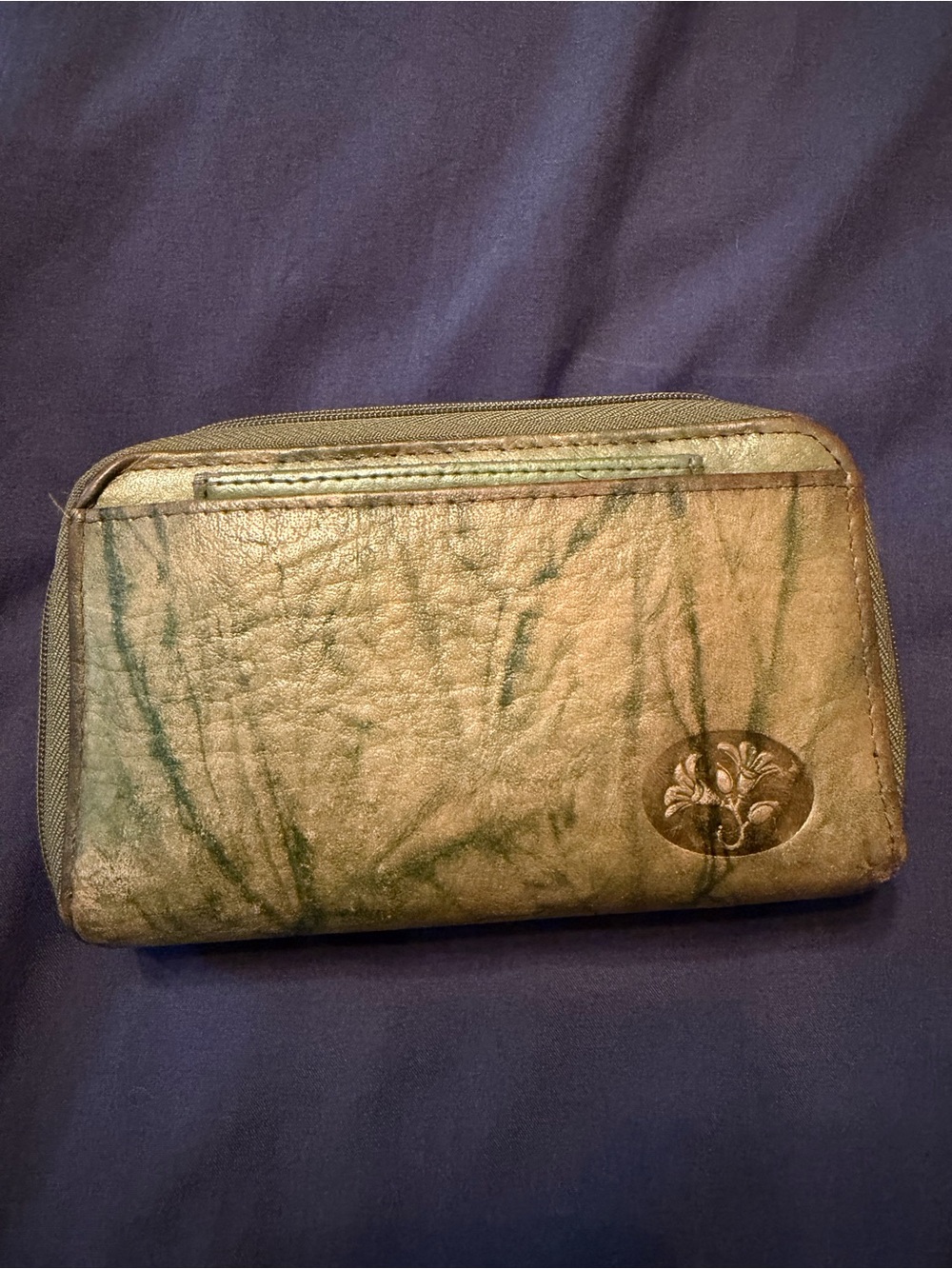 Buxton Olive Green Leather Zip Wallet